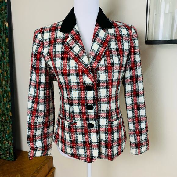 Vintage Size 6P Plaid Blazer Jacket Velvet Red Black Gold Metallic Holiday - Picture 2 of 11